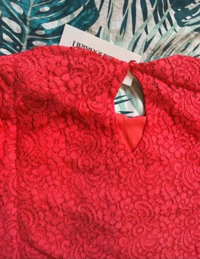 Robe d’été ou événement taille 4 dentelle corail Manoukian neuve - photo numéro 3