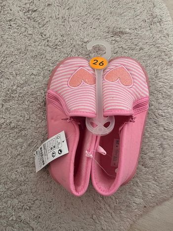Chaussons fille 26/27 tex