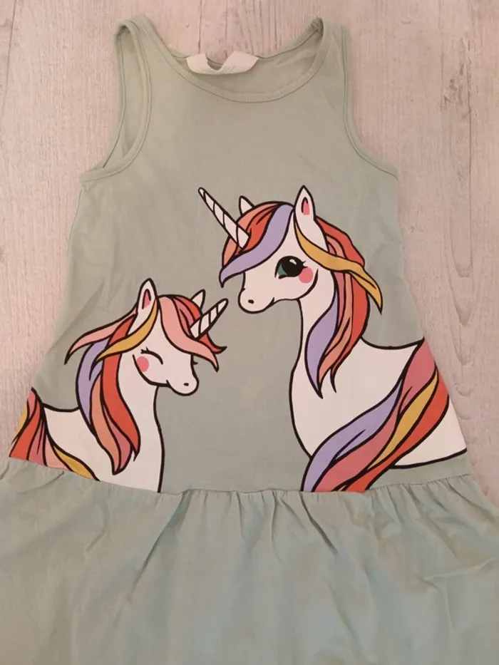 Robe licornes H&M 110/116cm - photo numéro 2