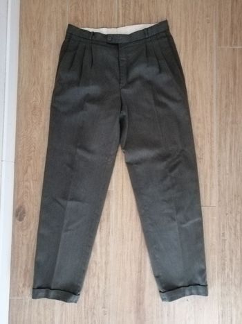 Pantalon kaki Kiabi en très bon état