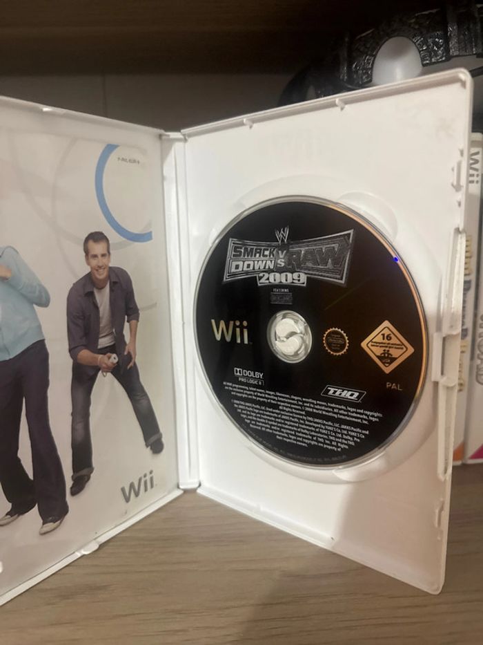 Smackdown vs raw 2009 jeu wii - photo numéro 2