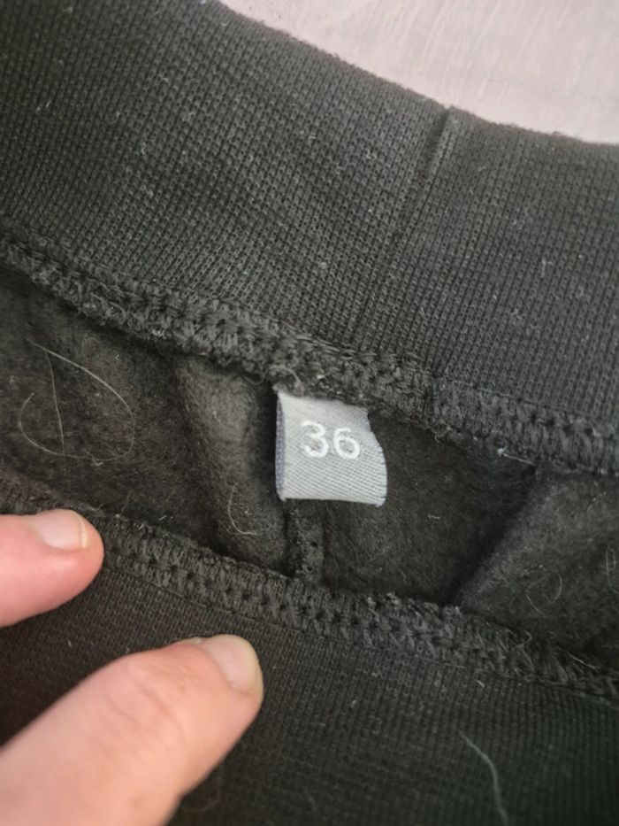 Pantalon de sport - photo numéro 3