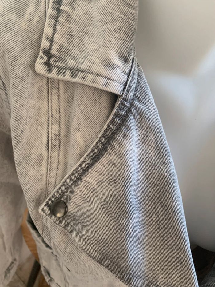 Veste jean grise taille 36 Kiabi - photo numéro 4