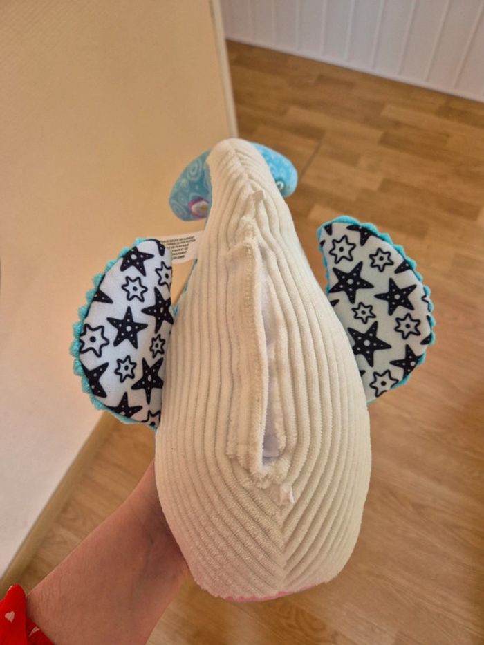 Peluche d'activité baleine musicale pour bébé Vtech - photo numéro 4