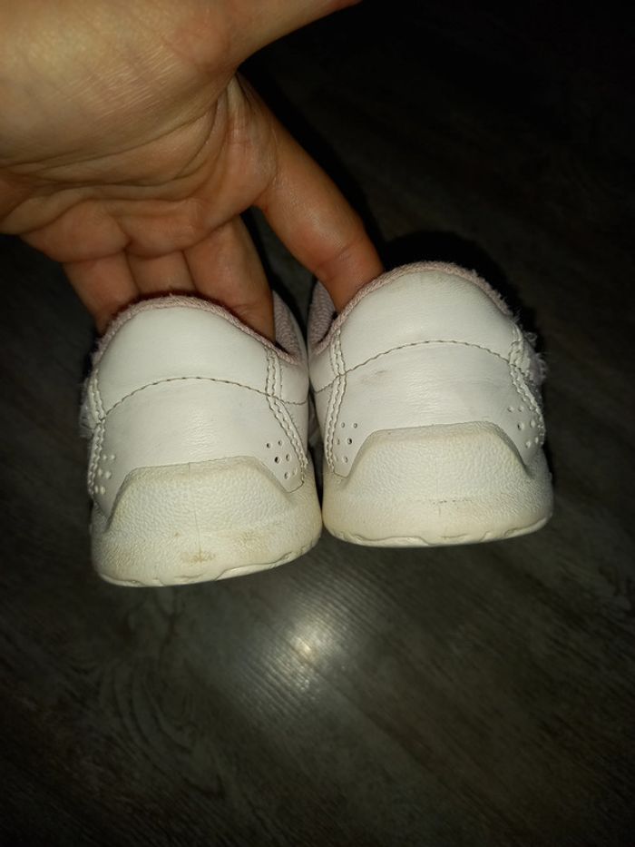 basket blanche à scratch pointure 29 - photo numéro 3