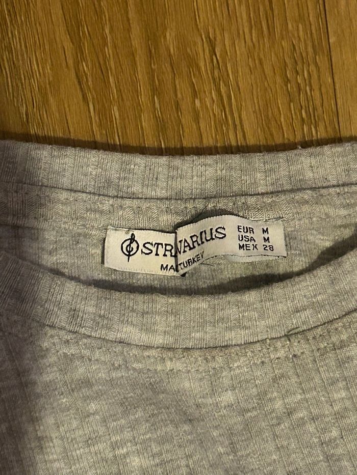 Débardeur gris stradivarius taille M - photo numéro 3