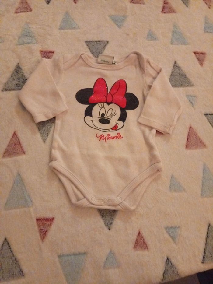 Lot bodies Minnie