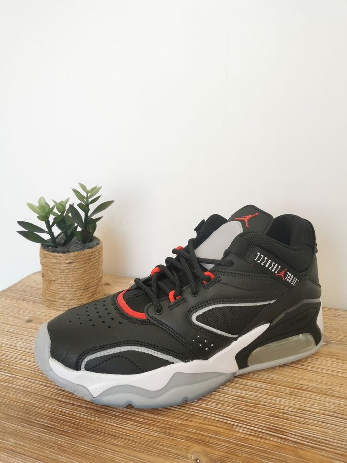 Sneakers Jordan Point Lane Nike Air Pointure 41 - photo numéro 2