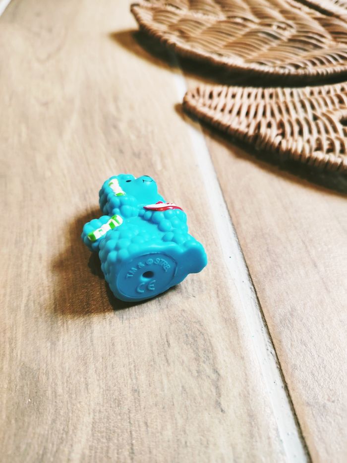 🍓Figurine/mascotte Éclair chien de Charlotte aux fraises poupée Crêpe Suzette collection Altaya - photo numéro 3