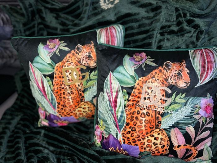 Ensemble couverture et coussins brodé - photo numéro 7