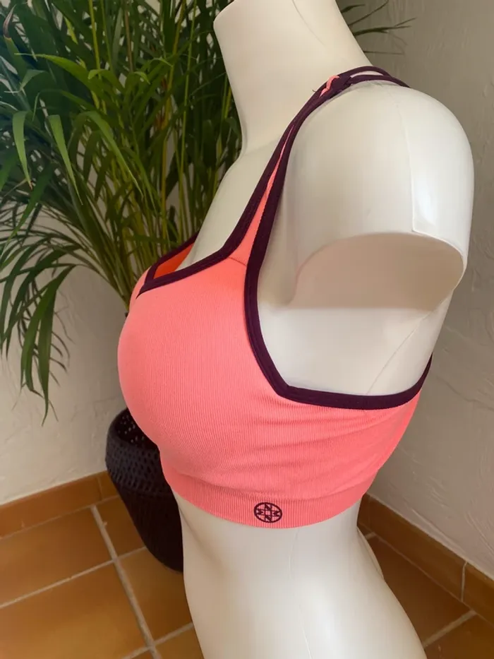 Brassière de sport - photo numéro 2