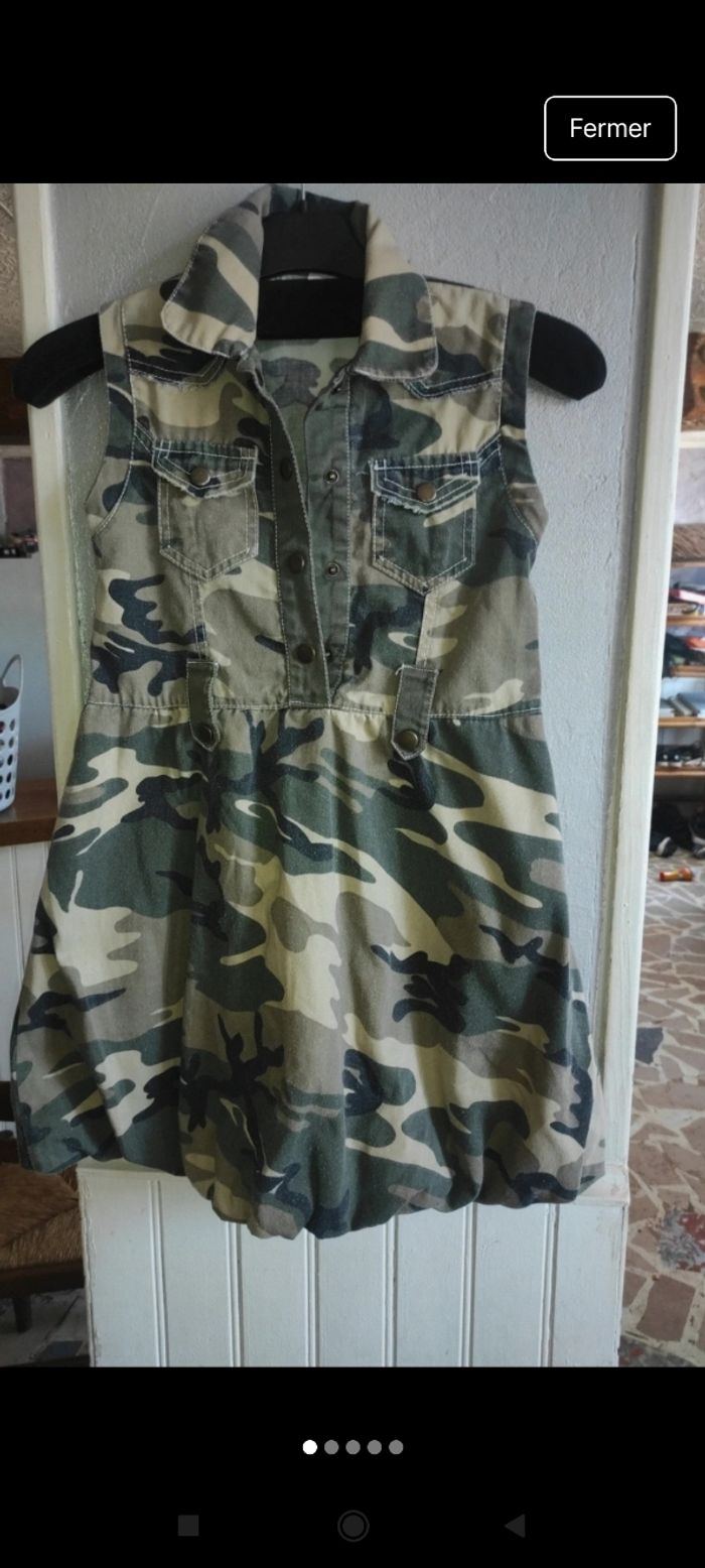 Très belle robe fille e74 - photo numéro 2