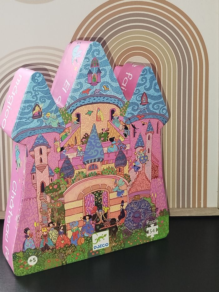 🟢 Djeco Puzzle  Château 🏰 féerique 54 pièces