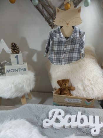 Jolie chemise manche longue gris blanc a carreaux kiabi bébé garcon 1 mois 