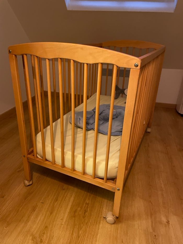 Lit à barreaux - photo numéro 4