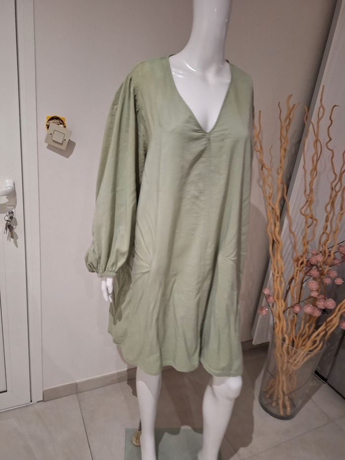 Robe h&m taille L - photo numéro 3