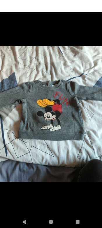 Pull Mickey 18 mois