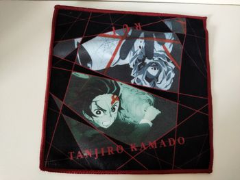 Petite serviette / goodies demon slayer tanjiro
