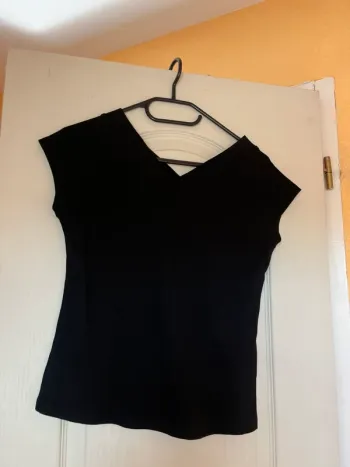 top col v noir zara