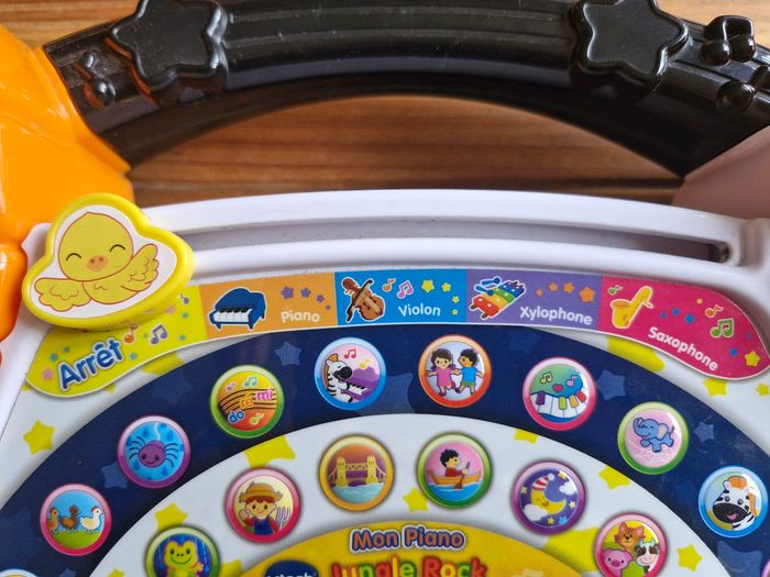 Piano rock Zèbre Vtech et jeu Montessori calcul - photo numéro 7