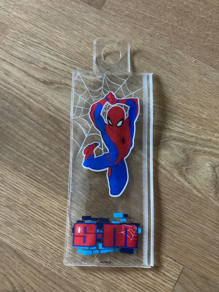 Lot de 4 objets Spiderman - photo numéro 5