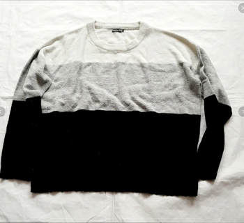 Pull femme gris,blanc et noir In extenso taille L