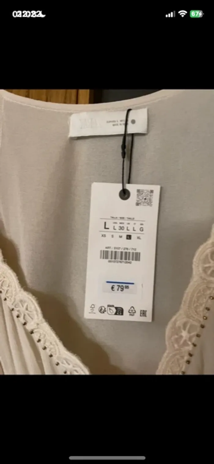 Belle robe créé broderie Zara taille L - photo numéro 3