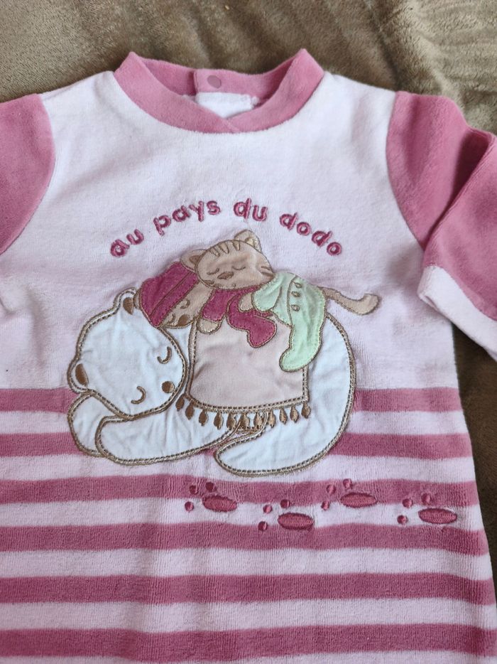 Pyjamas - photo numéro 2