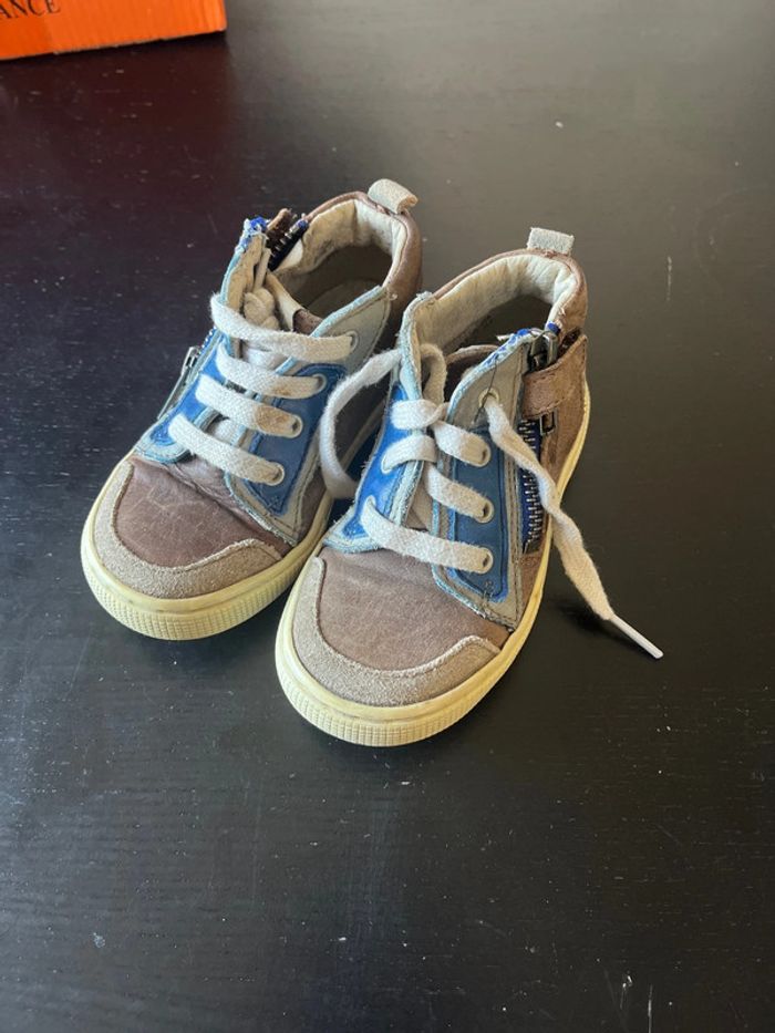 Chaussures de marches ASTER 23 - photo numéro 2