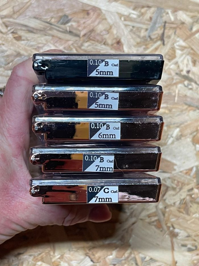 Lot extensions de cils noires 5 / 6 et 7 mm - photo numéro 2