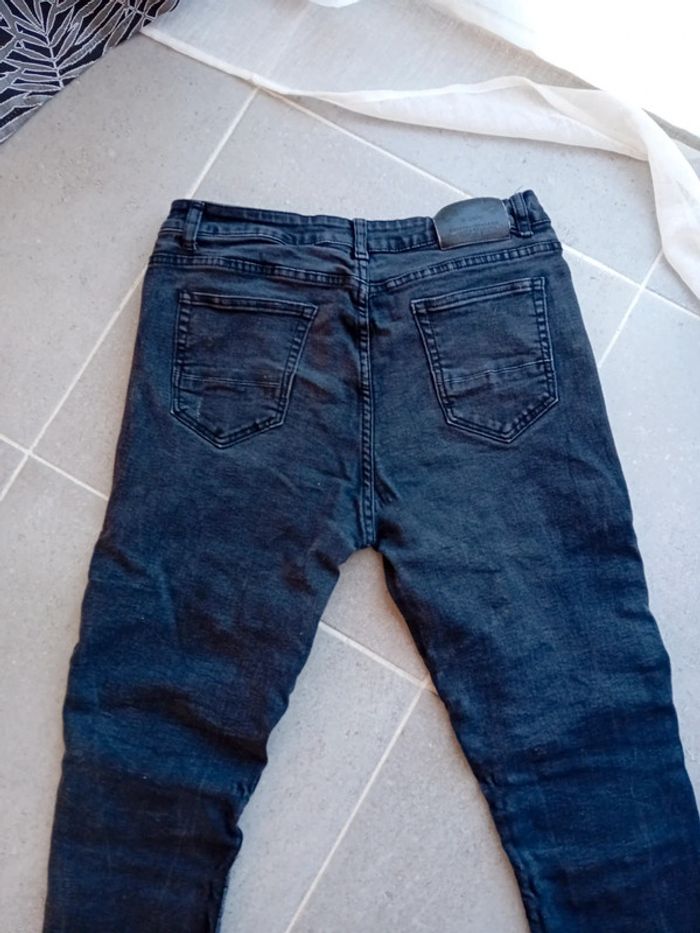 Très beau Jeans Noir Pour Homme Taille 44 Coupe Droite - photo numéro 4