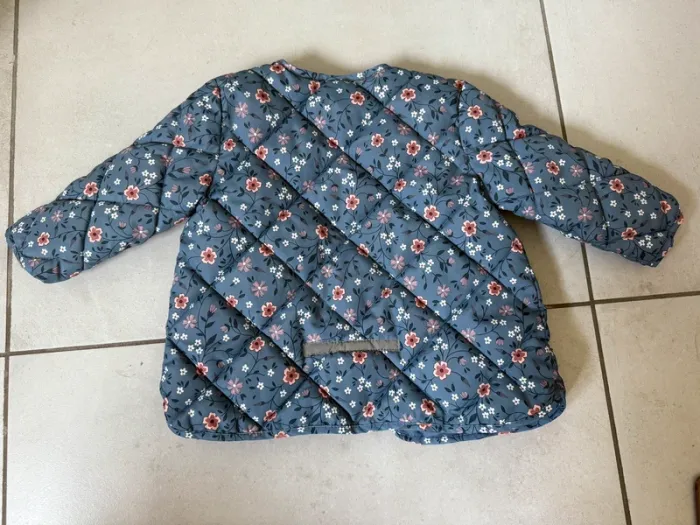 Veste matelassée H&M taille 86cm - photo numéro 2