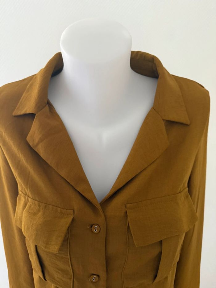Chemise Kiabi kaki en très bon état taille XS - photo numéro 3