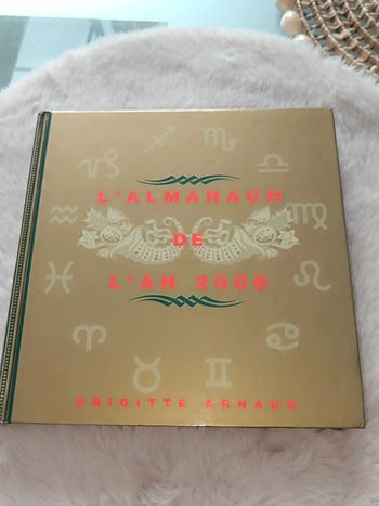 L'Almanach de l'an 2000-Livre🌟