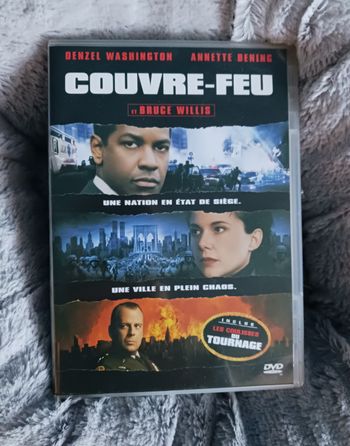 Couvre-feu dvd bruce willis