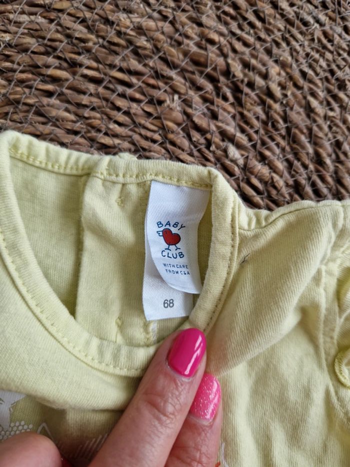 Joli tee-shirt manches courtes taille 6 mois - photo numéro 4