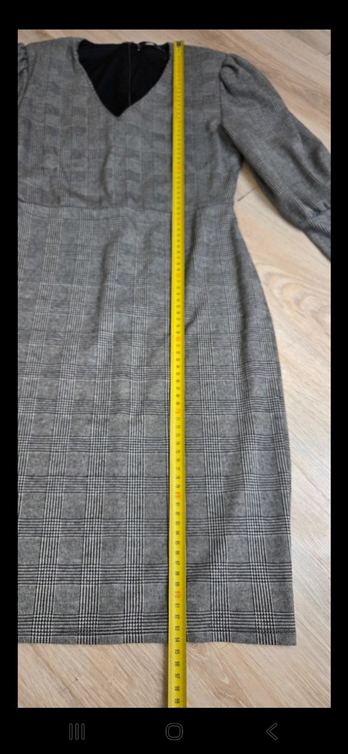 Robe vintage Mango taille M grise a carreaux en très bon état - photo numéro 7