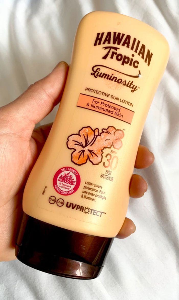 Soin Hawaiian Tropic Lotion Solaire sans l'oxybenzone et l'octinoxate
