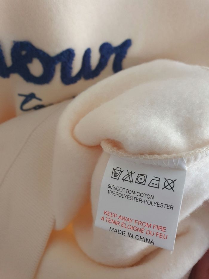 Sweat " Amour toujours " Taille 10 ans - photo numéro 4