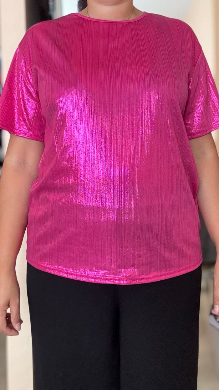T-shirt  neuf  fuchsia  métallisé - photo numéro 2