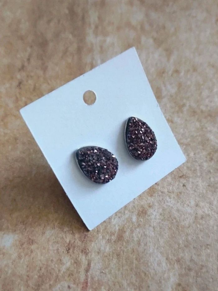 Boucles puces d'oreilles goutte strass marron inox 🇨🇵 Fabrication Artisanale - Ø 12mm - photo numéro 2