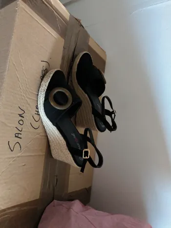 Chaussures compensées