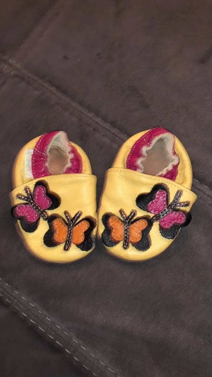 Chaussons en cuir