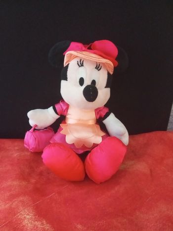 Minnie malette story rose