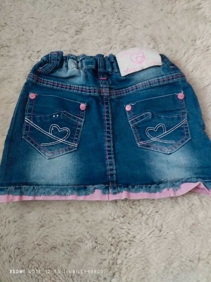 Magnifique jupe en jean taille 4 ans - photo numéro 2
