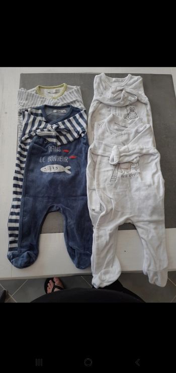 Lot 4 pyjamas velours