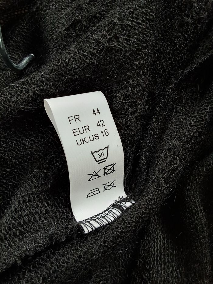 Gilet neuf 38/40 Le chat - photo numéro 7