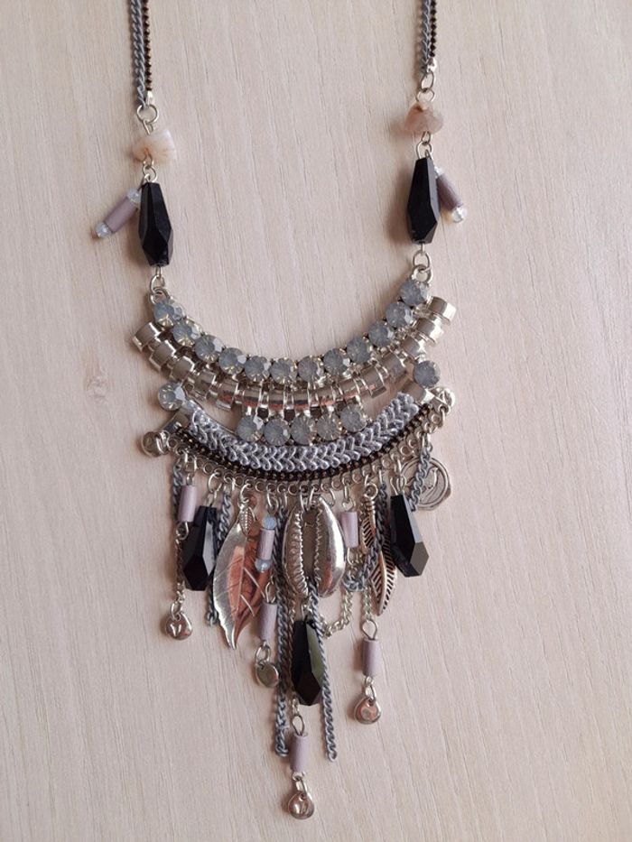 Collier neuf - photo numéro 2