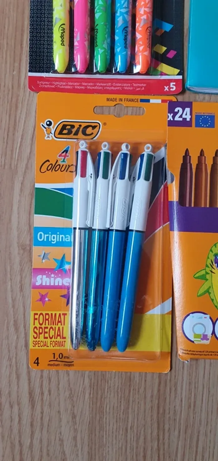Lot complet fournitures scolaires de marque - photo numéro 10