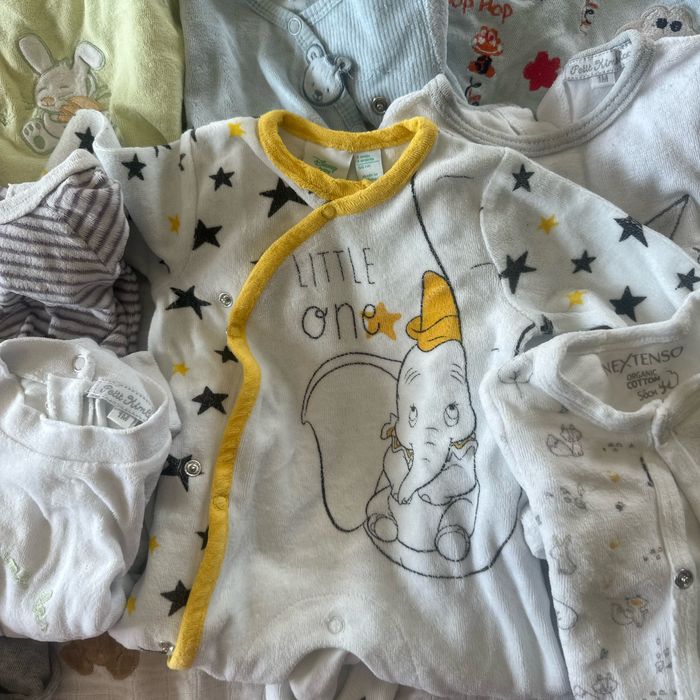 Lot de pyjamas - photo numéro 3